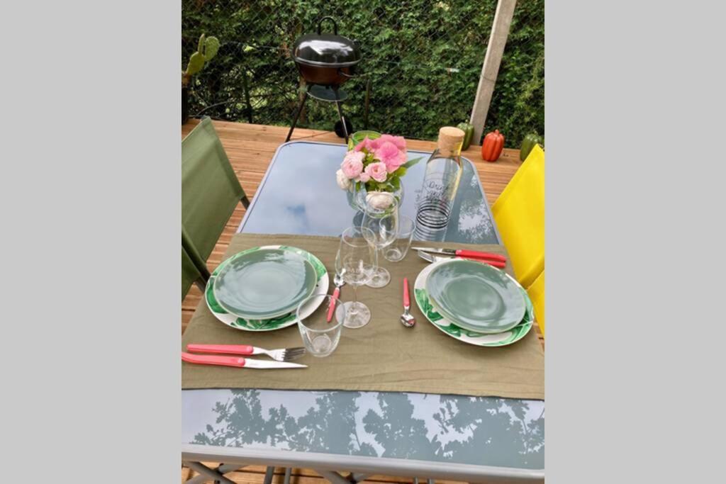 Charmant Chalet Avec Une Grande Terrasse Au Pyla La Teste-de-Buch Exterior foto